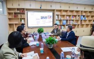 老挝沙湾拿吉大学校长西提赛·赛...